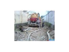 大興區(qū)高效推進(jìn)管道疏通與泥漿抽排工作，保障城市管網(wǎng)運(yùn)行通暢